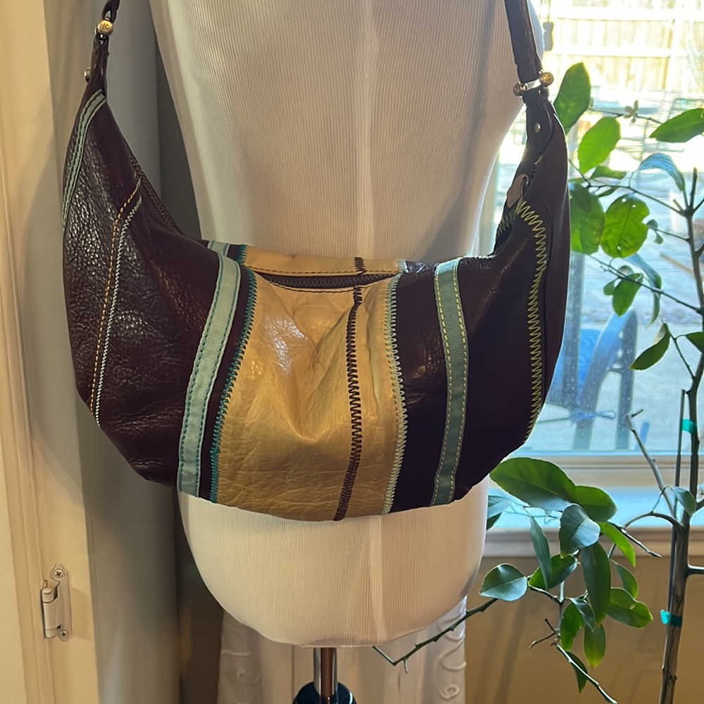 liz leather shoulder bag - Picture 8 of 12
